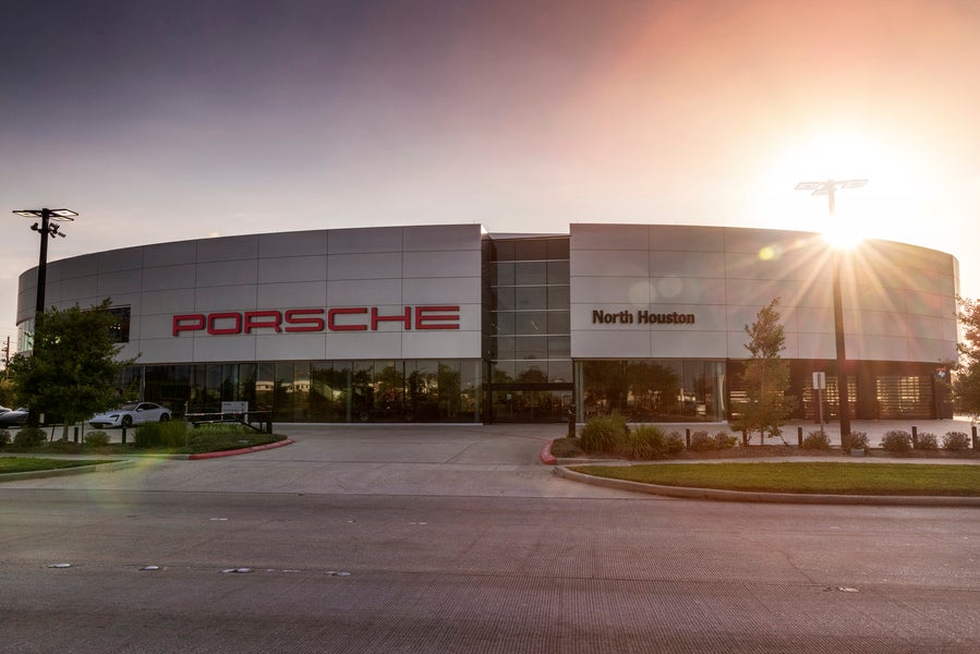 indiGO Auto Group Porsche North Houston