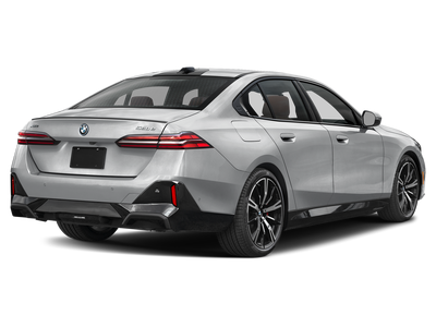 2026 BMW 5 Series 550e xDrive