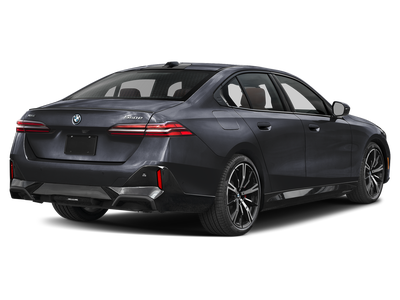 2027 BMW 550e Base
