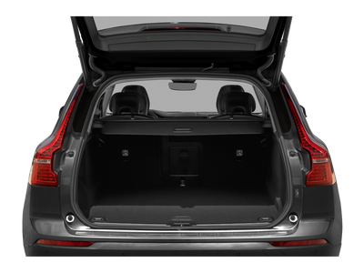 2024 Volvo XC60 B5 Ultimate Dark Theme