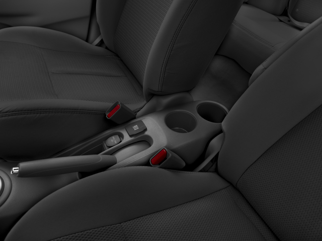 2016 Nissan Versa 1.6 SV