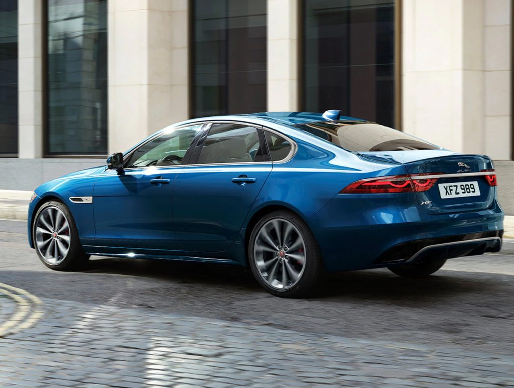 Jaguar XF exterior back