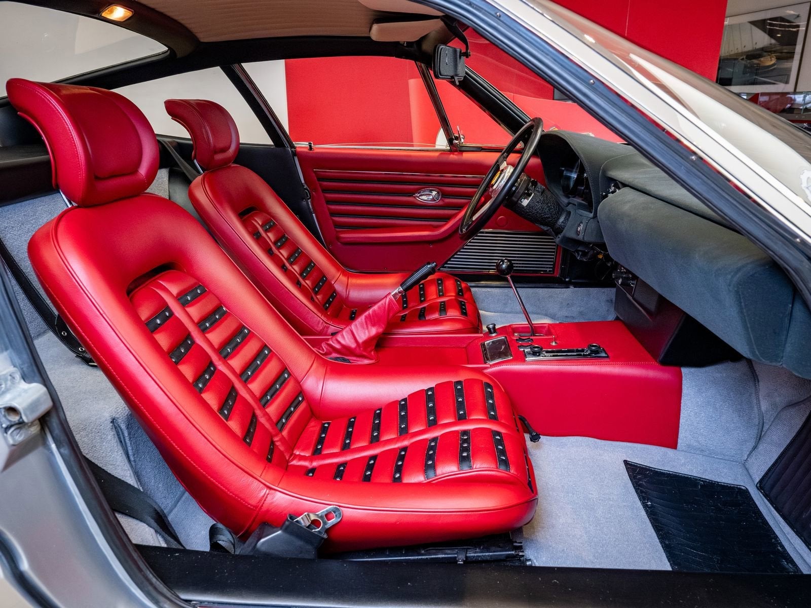 1971 Ferrari 365 GTB4 Base