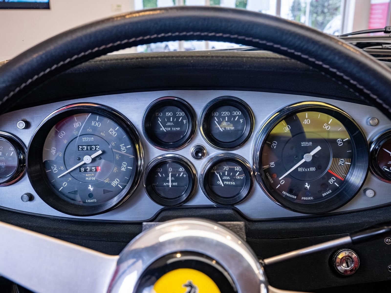 1971 Ferrari 365 GTB4 Base