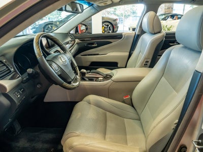 2016 Lexus LS 460