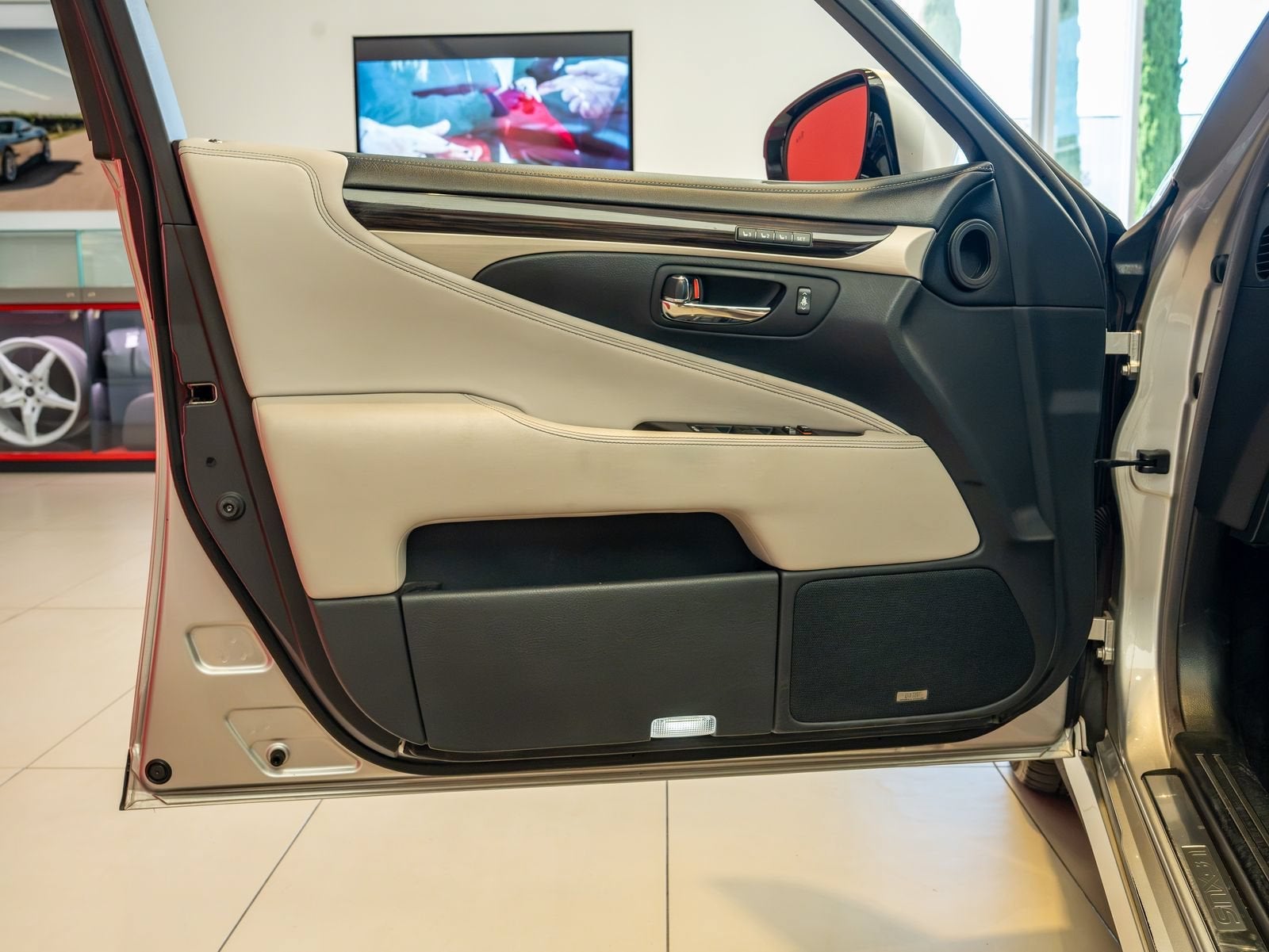 2016 Lexus LS 460