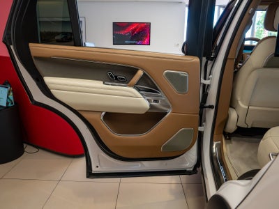 2022 Land Rover Range Rover SV