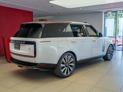 2022 Land Rover Range Rover SV