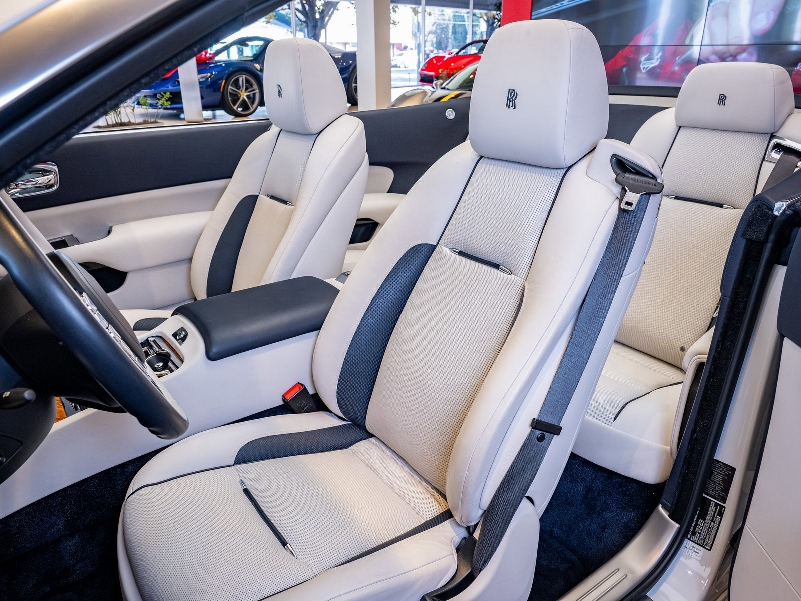 2018 Rolls-Royce Dawn 