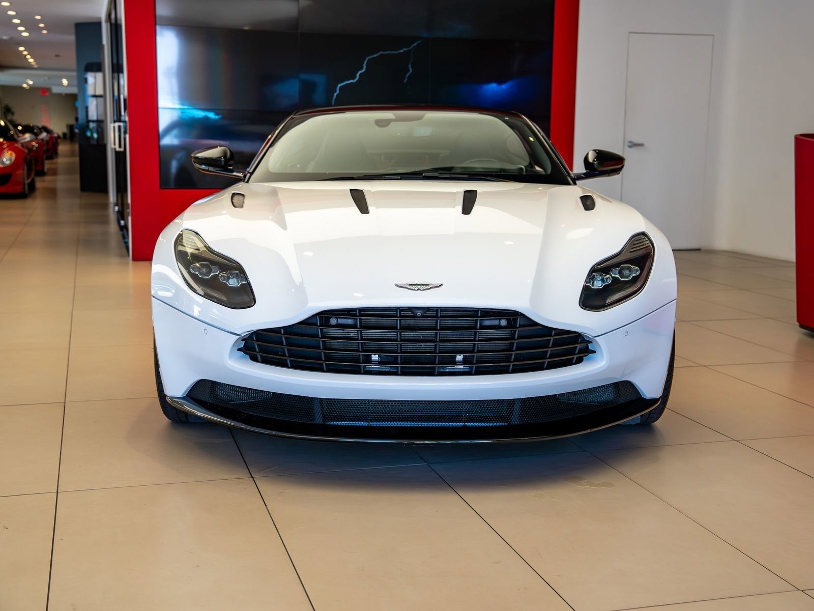2018 Aston Martin DB11 Base