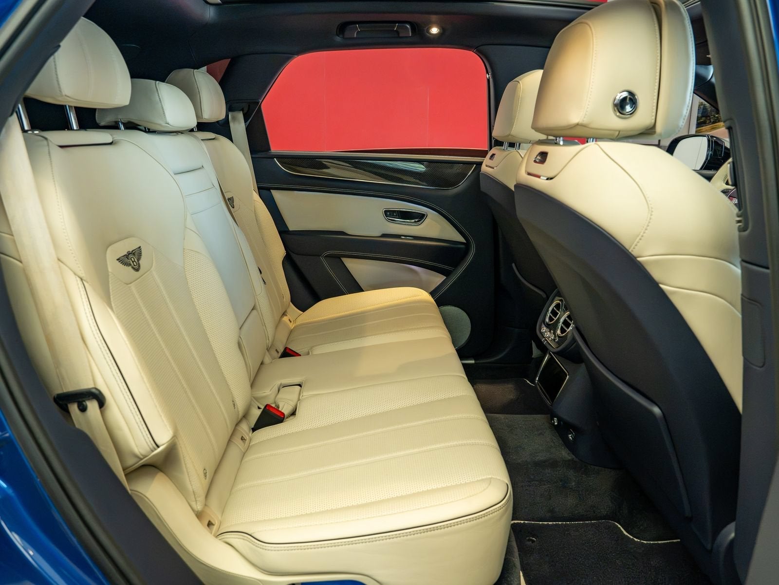 2022 Bentley Bentayga V8