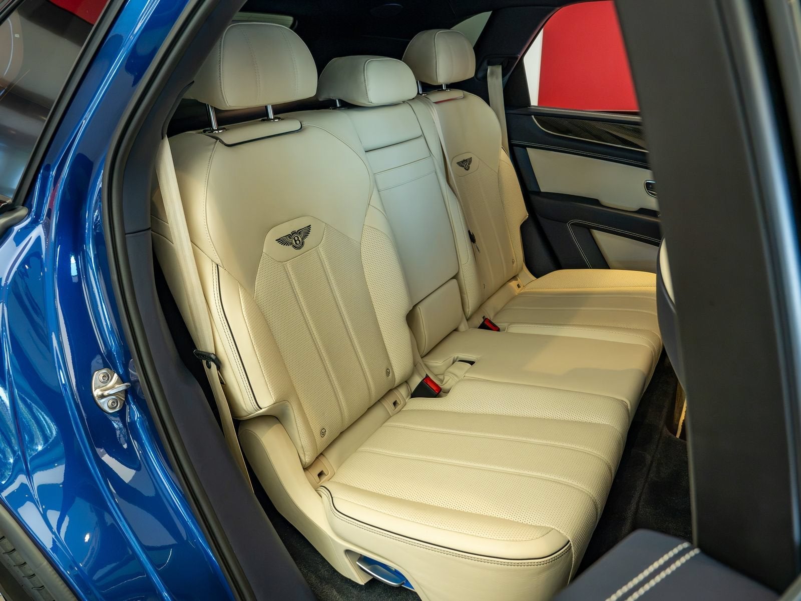 2022 Bentley Bentayga V8