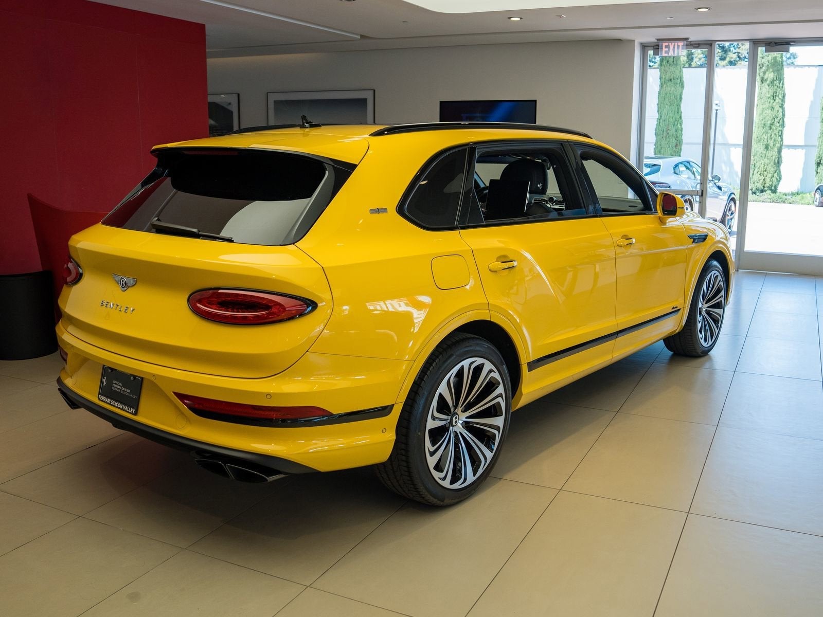 2023 Bentley Bentayga EWB Base