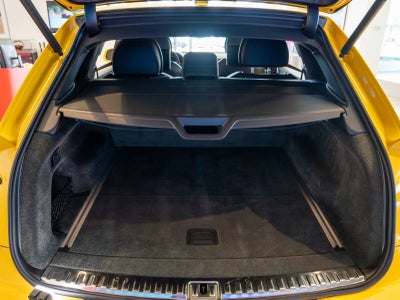 2023 Bentley Bentayga EWB Base