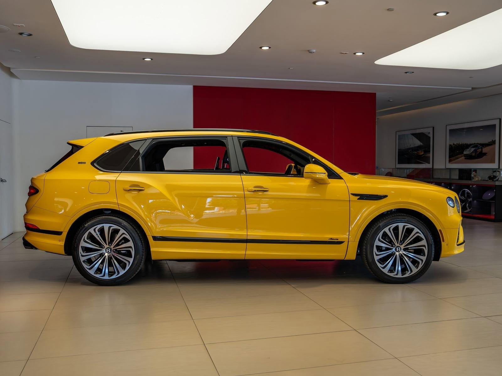 2023 Bentley Bentayga EWB Base