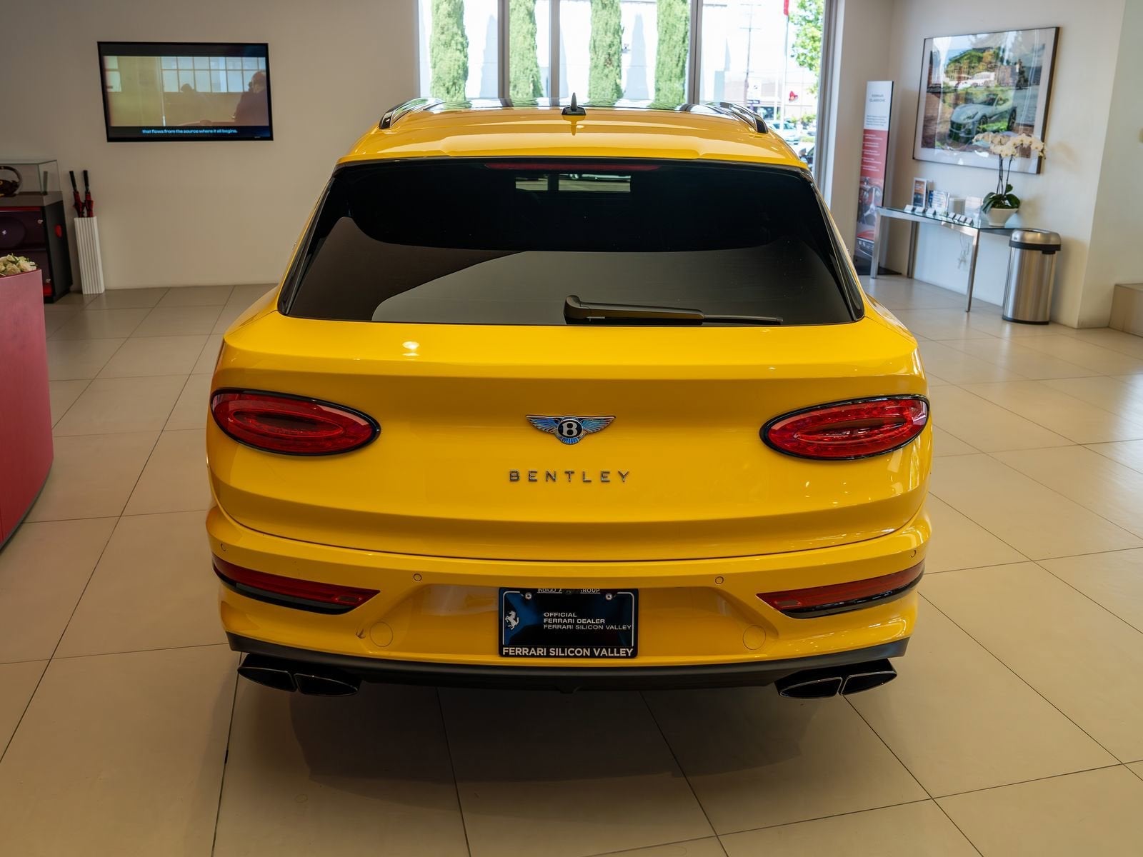 2023 Bentley Bentayga EWB Base