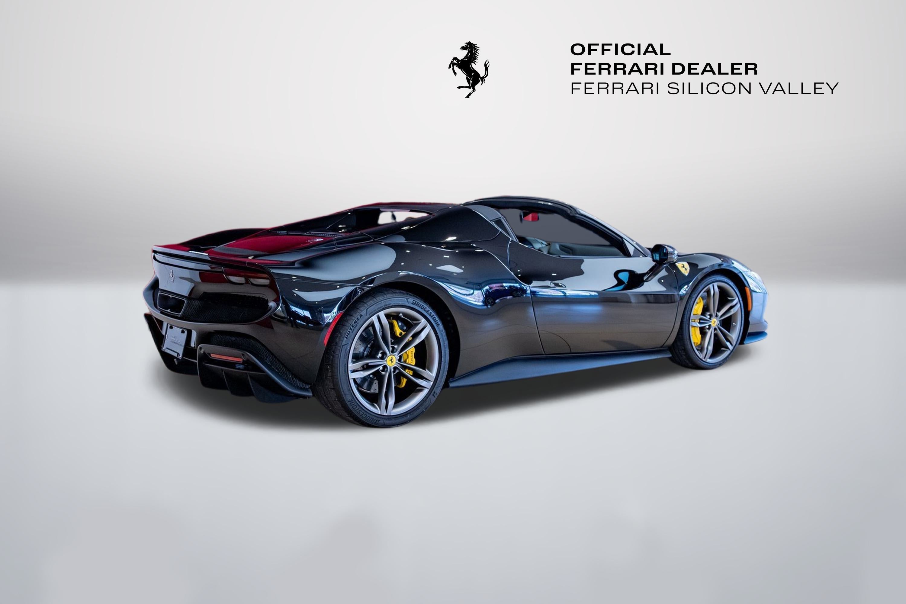 2025 Ferrari 296 GTS Base