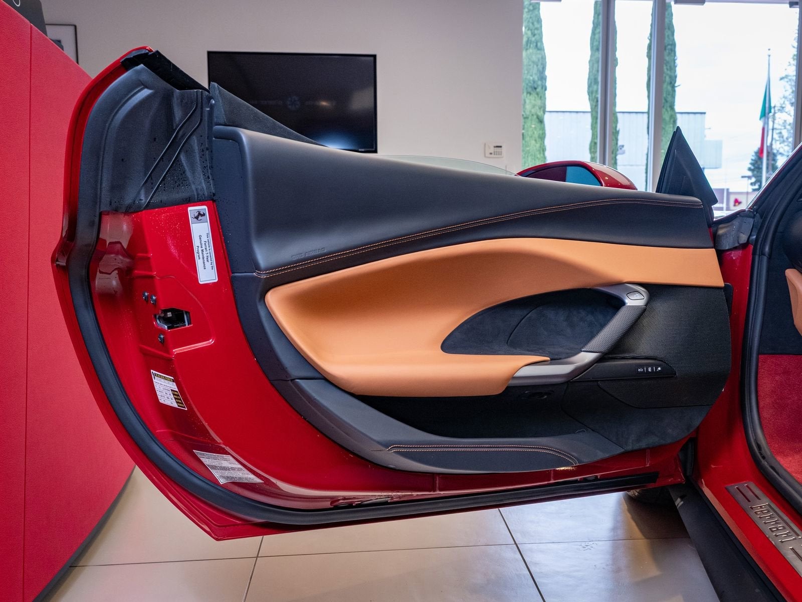 2025 Ferrari 296 GTS Base