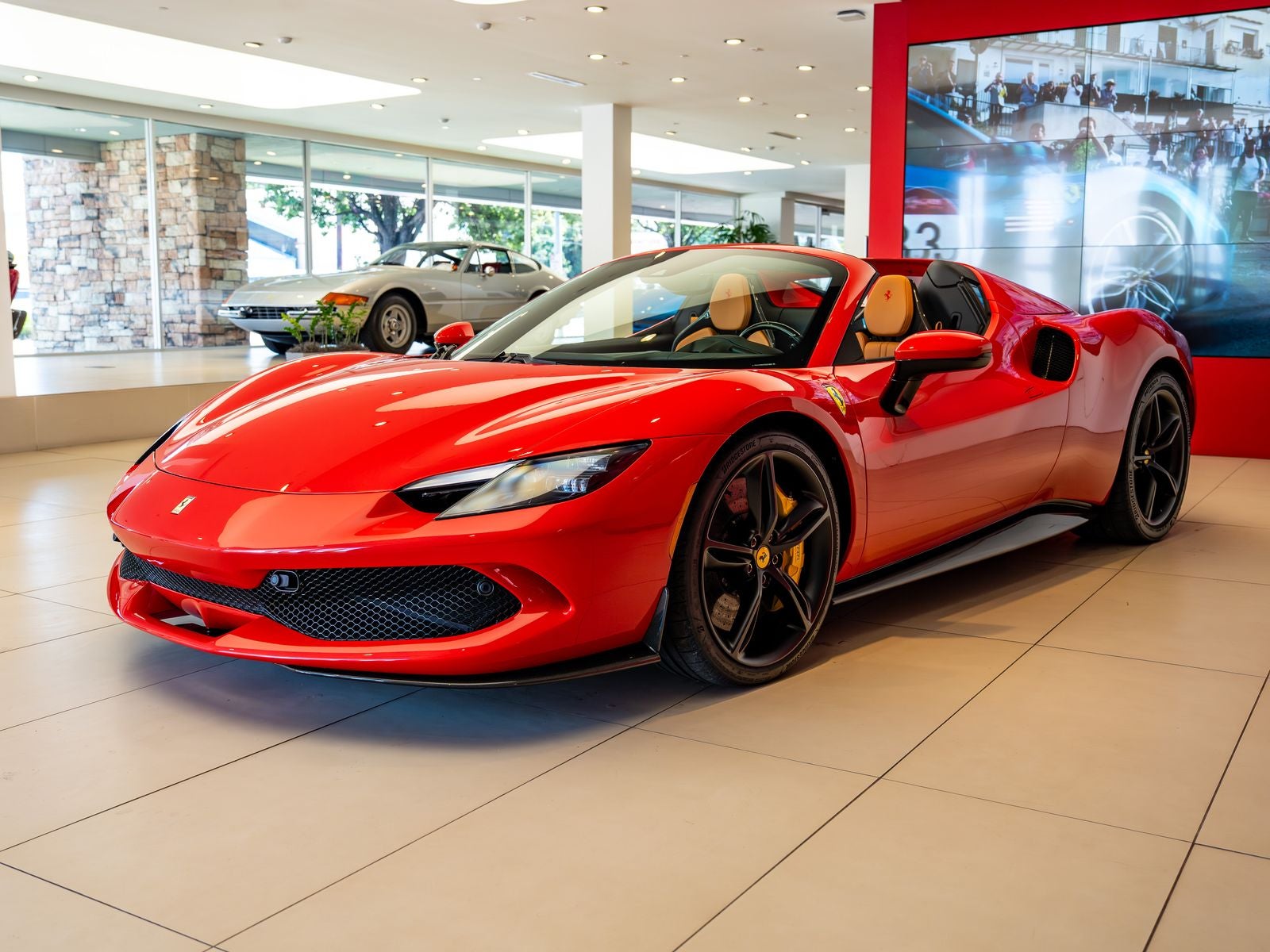 2025 Ferrari 296 GTS Base