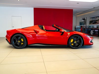 2025 Ferrari 296 GTS Base