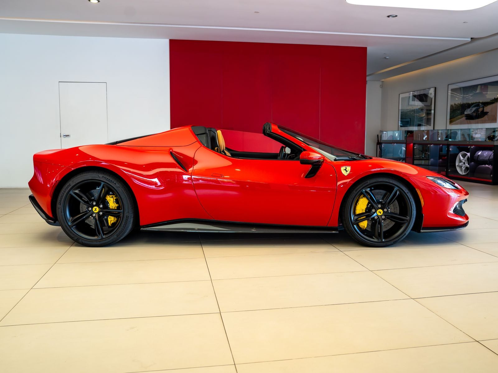 2025 Ferrari 296 GTS Base