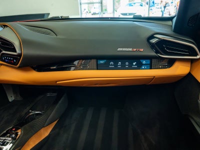 2025 Ferrari 296 GTS Base
