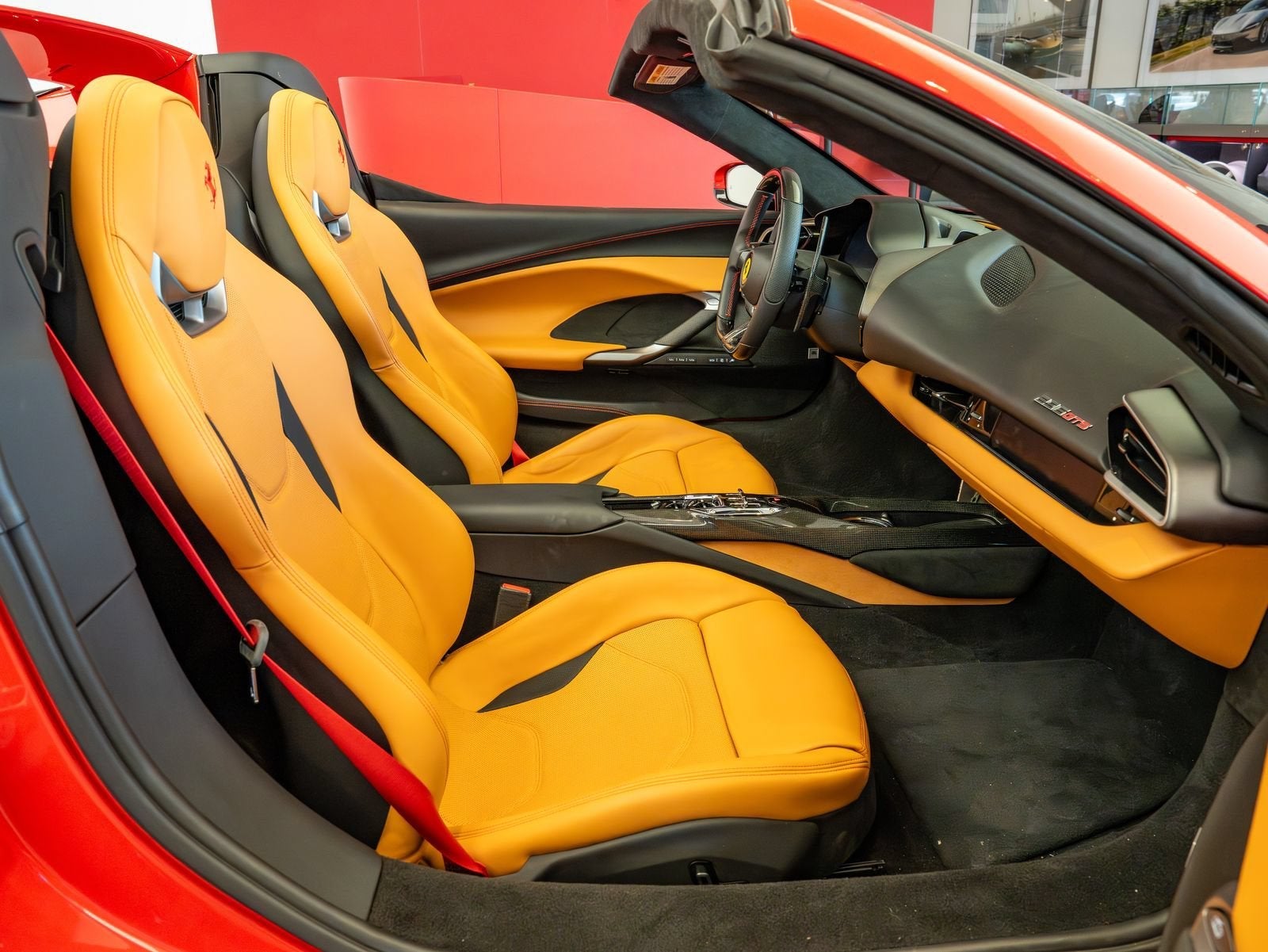 2024 Ferrari 296 GTS Base