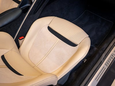 2024 Ferrari Roma Spider Base