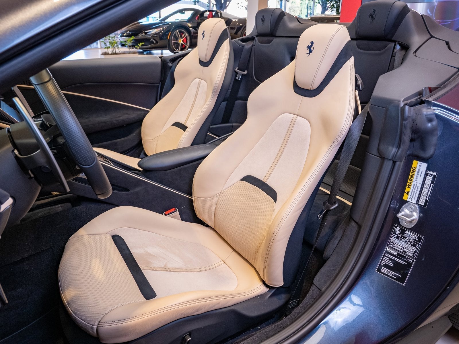 2024 Ferrari Roma Spider Base