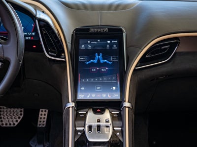 2024 Ferrari Roma Spider Base