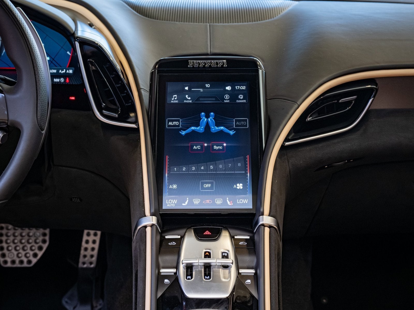 2024 Ferrari Roma Spider Base