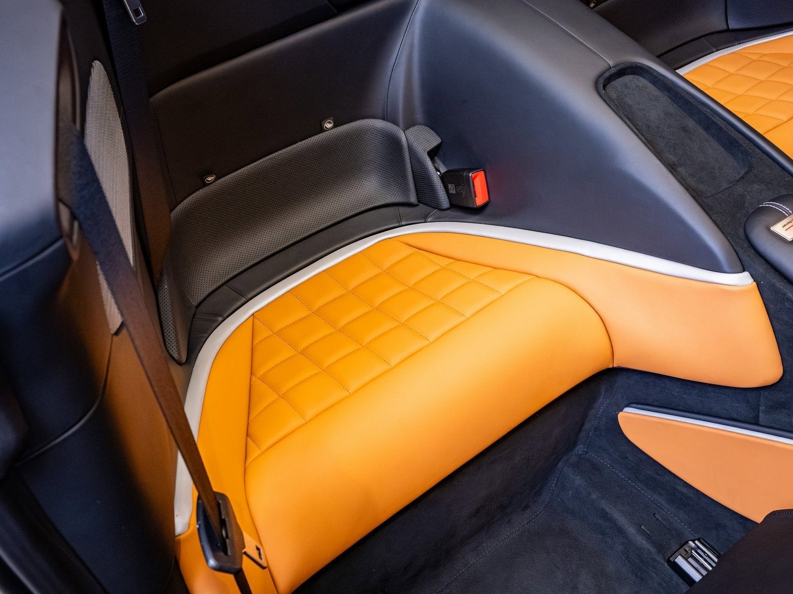 2024 Ferrari Roma Spider Base