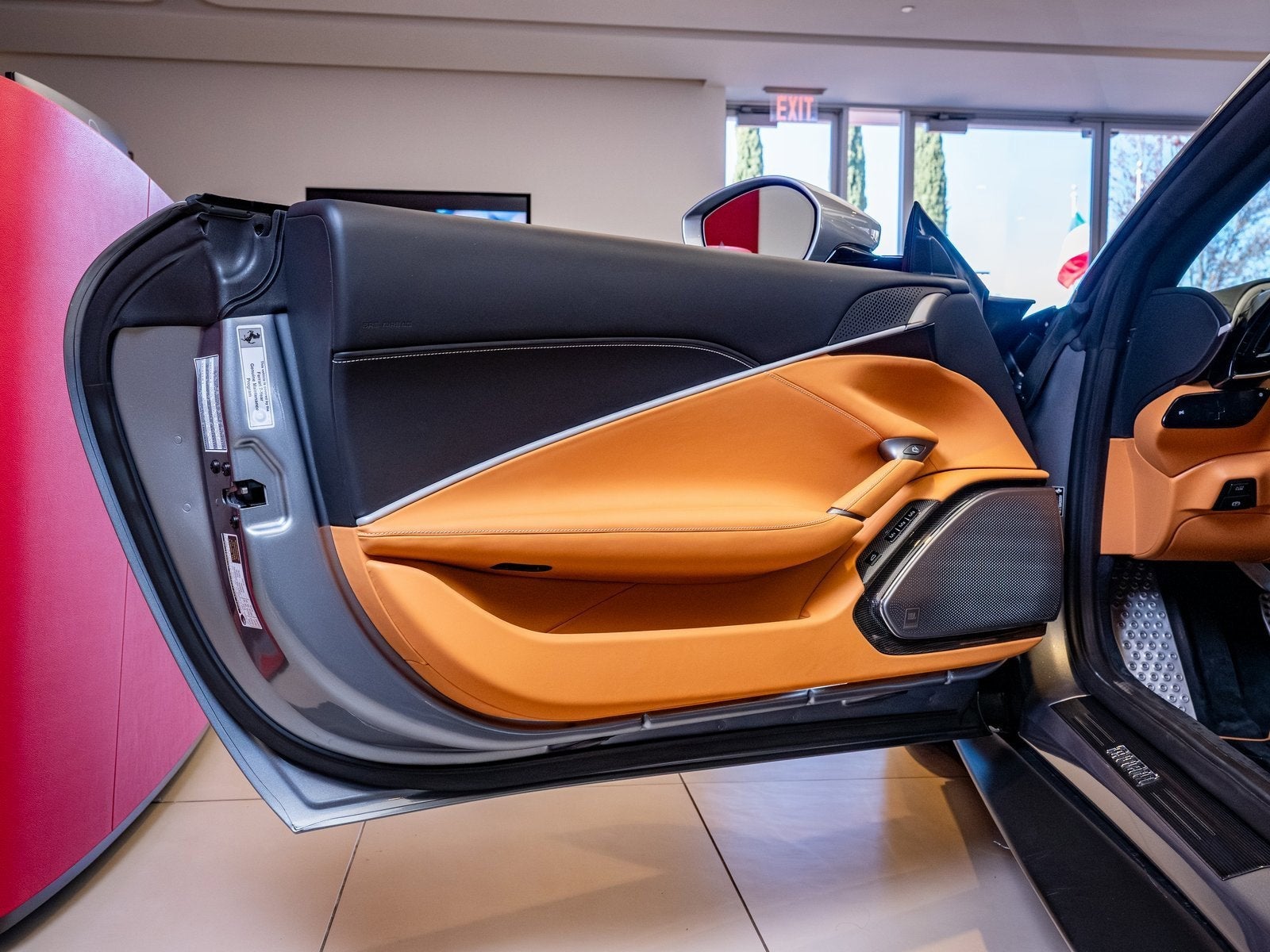 2024 Ferrari Roma Spider Base