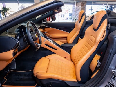 2024 Ferrari Roma Spider Base