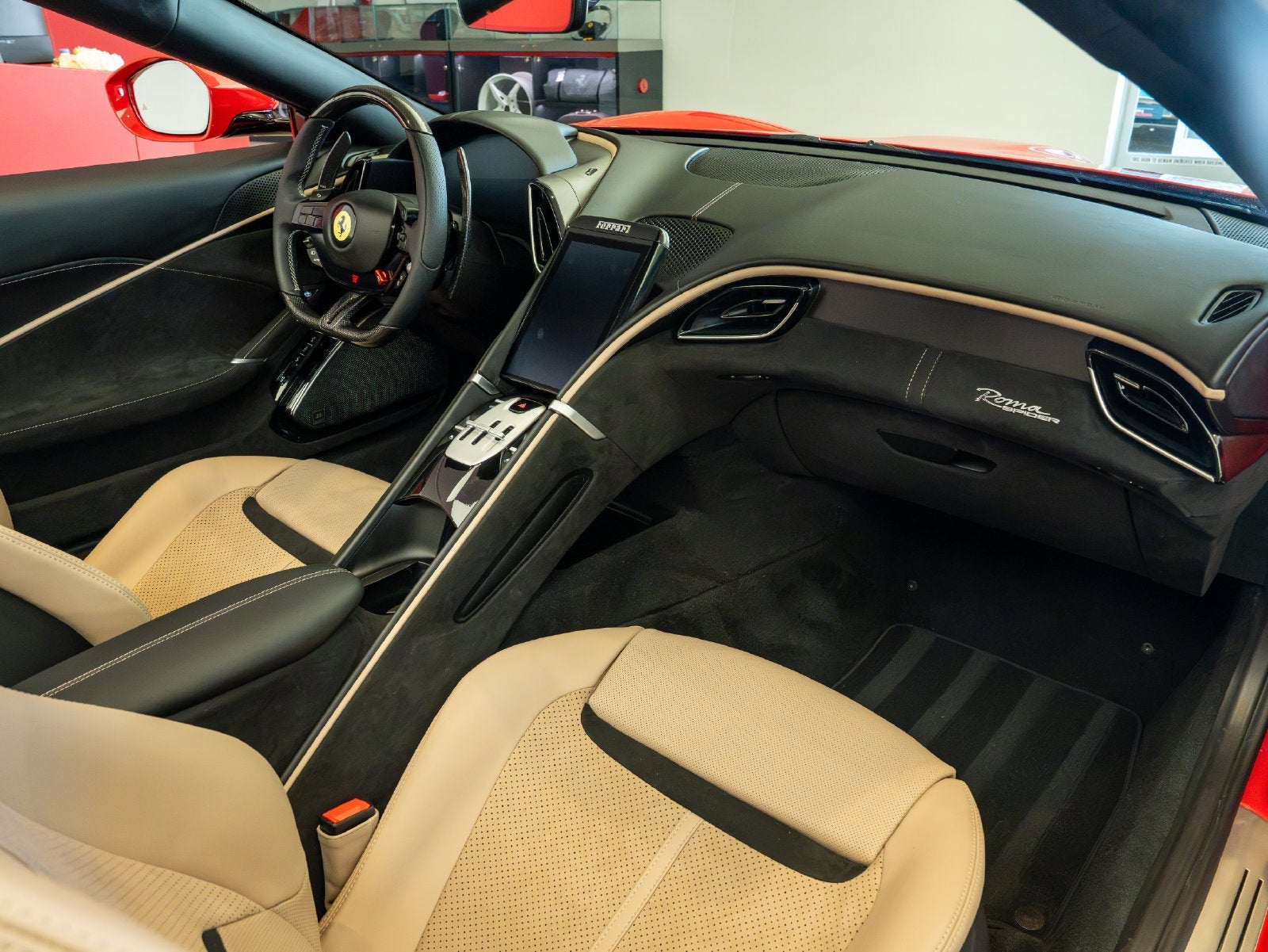 2026 Ferrari Roma Spider Base