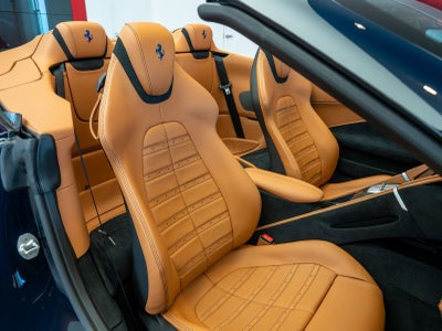 2025 Ferrari Roma Spider Base