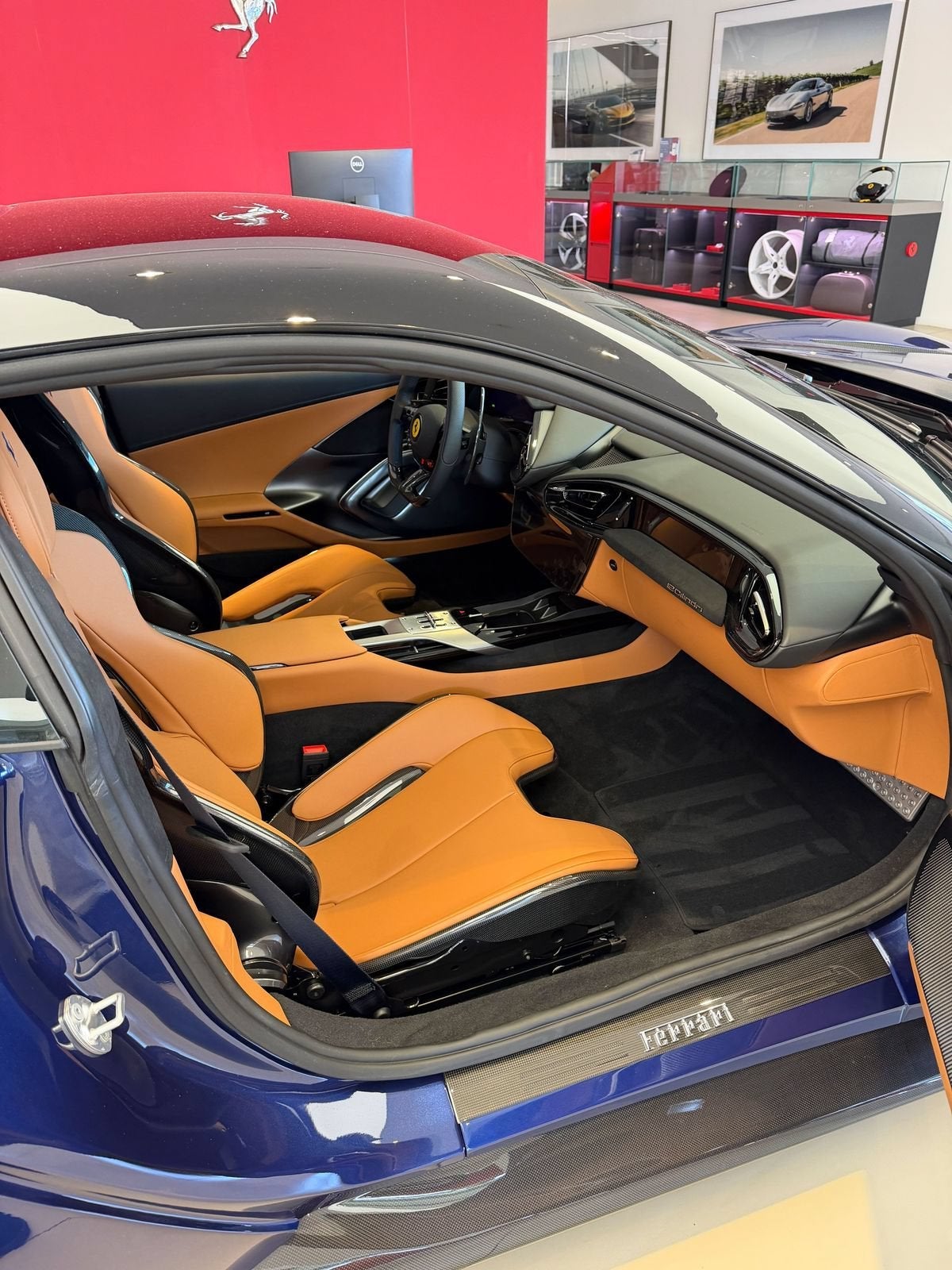 2025 Ferrari 12Cilindri Base