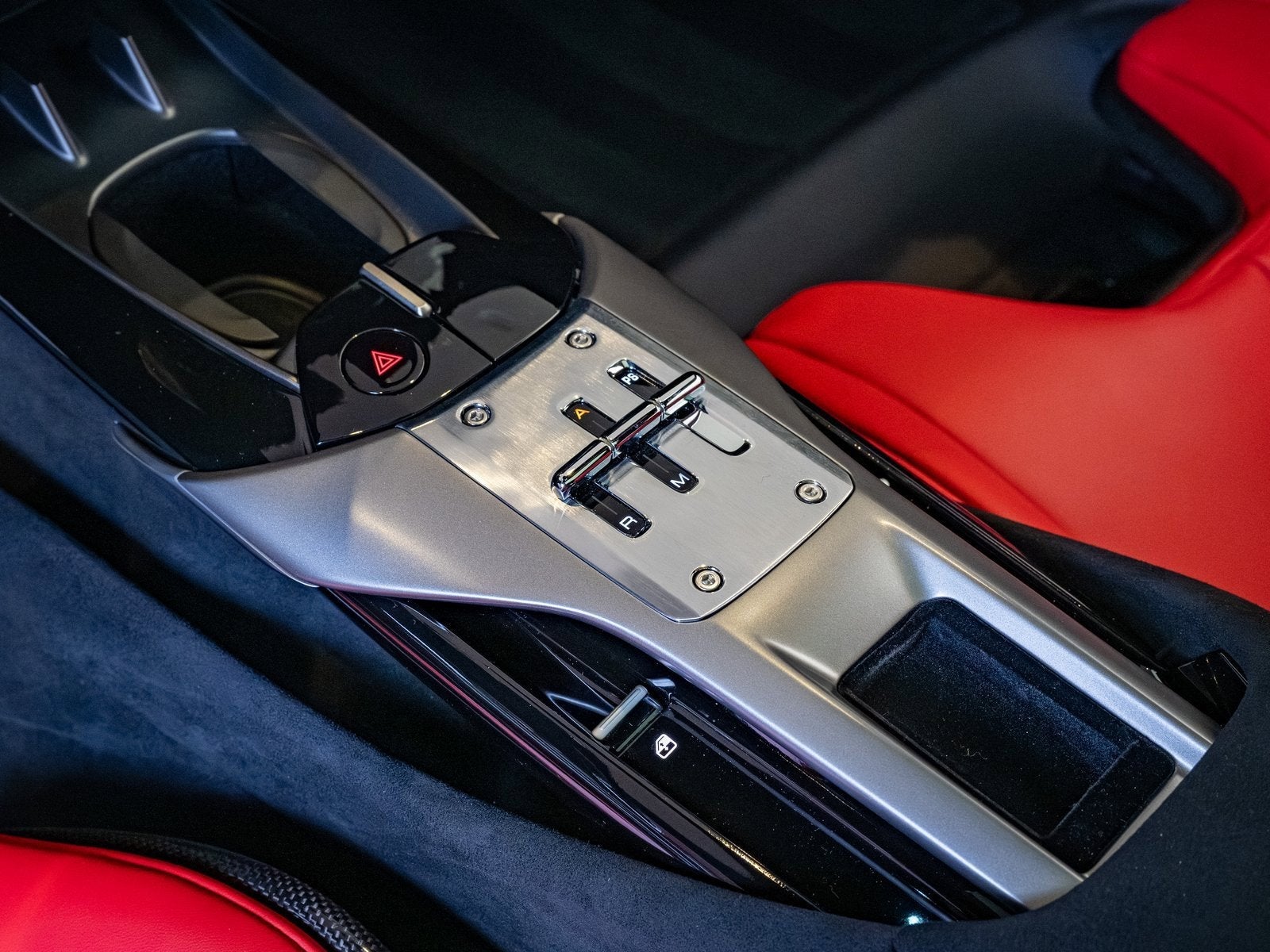 2025 Ferrari 12Cilindri Base