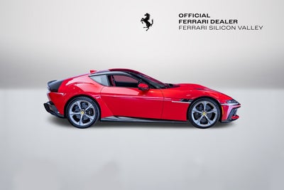2025 Ferrari 12Cilindri Base