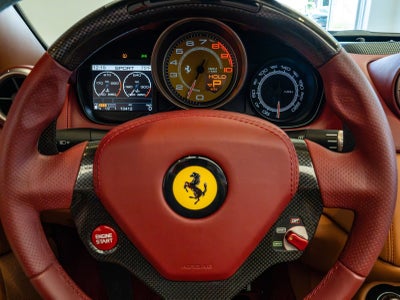 2010 Ferrari California Base