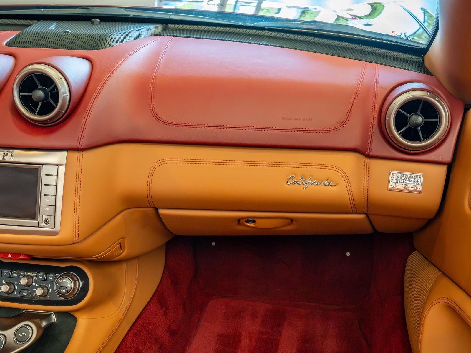 2010 Ferrari California Base