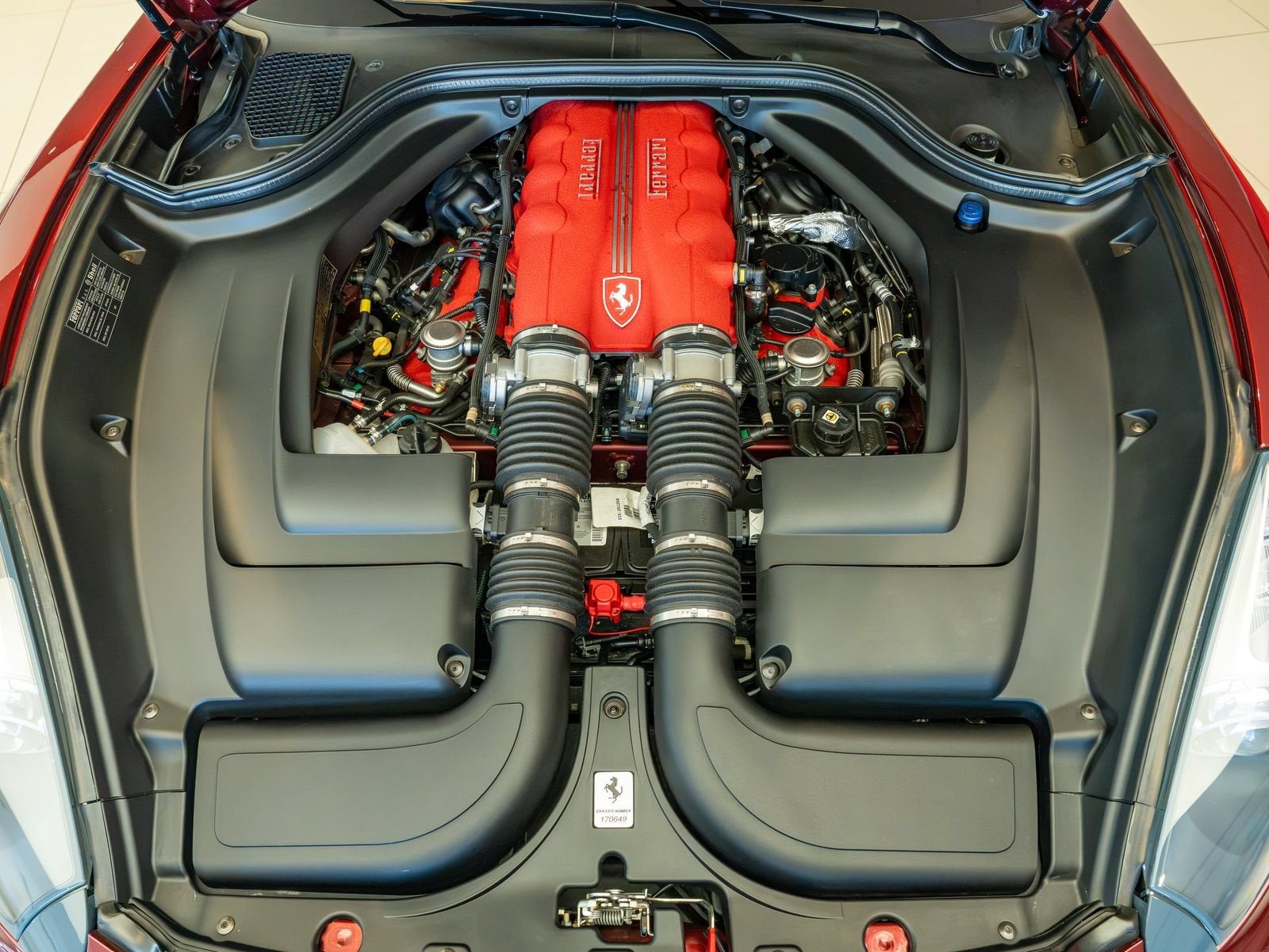 2010 Ferrari California Base