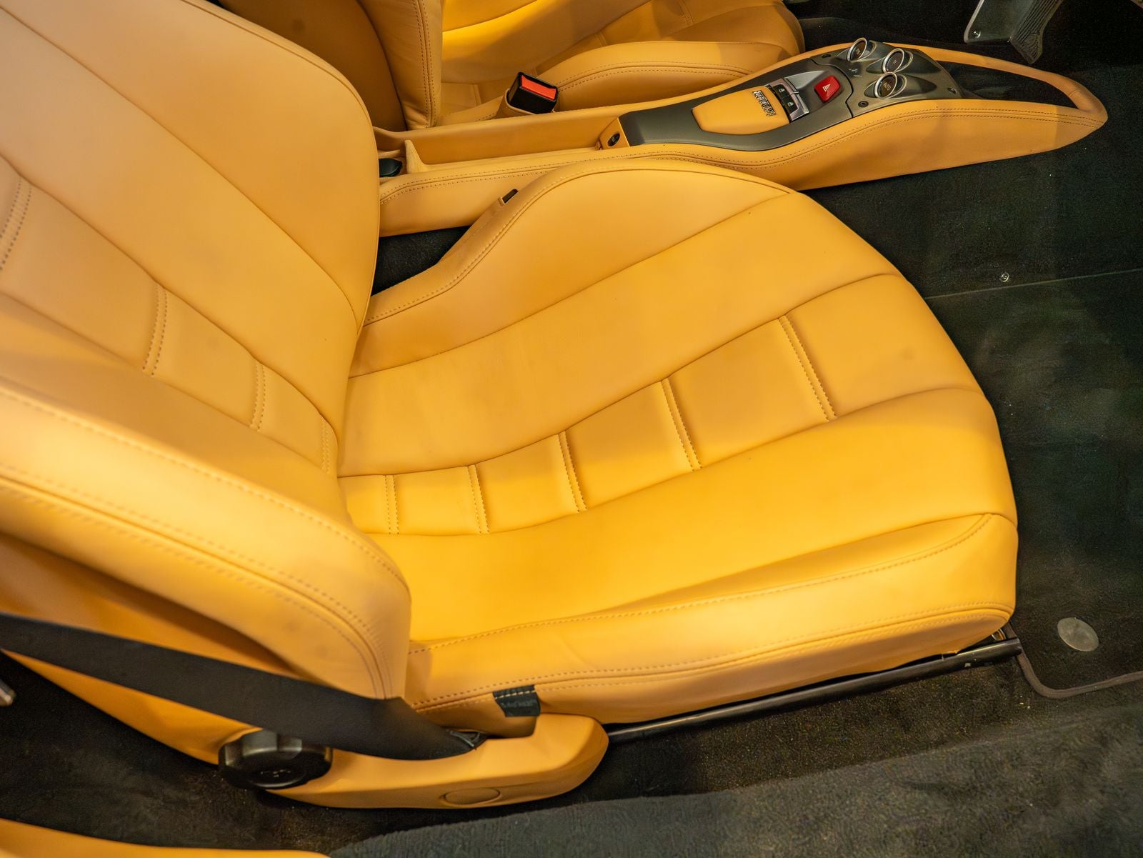 2011 Ferrari 458 Italia Base