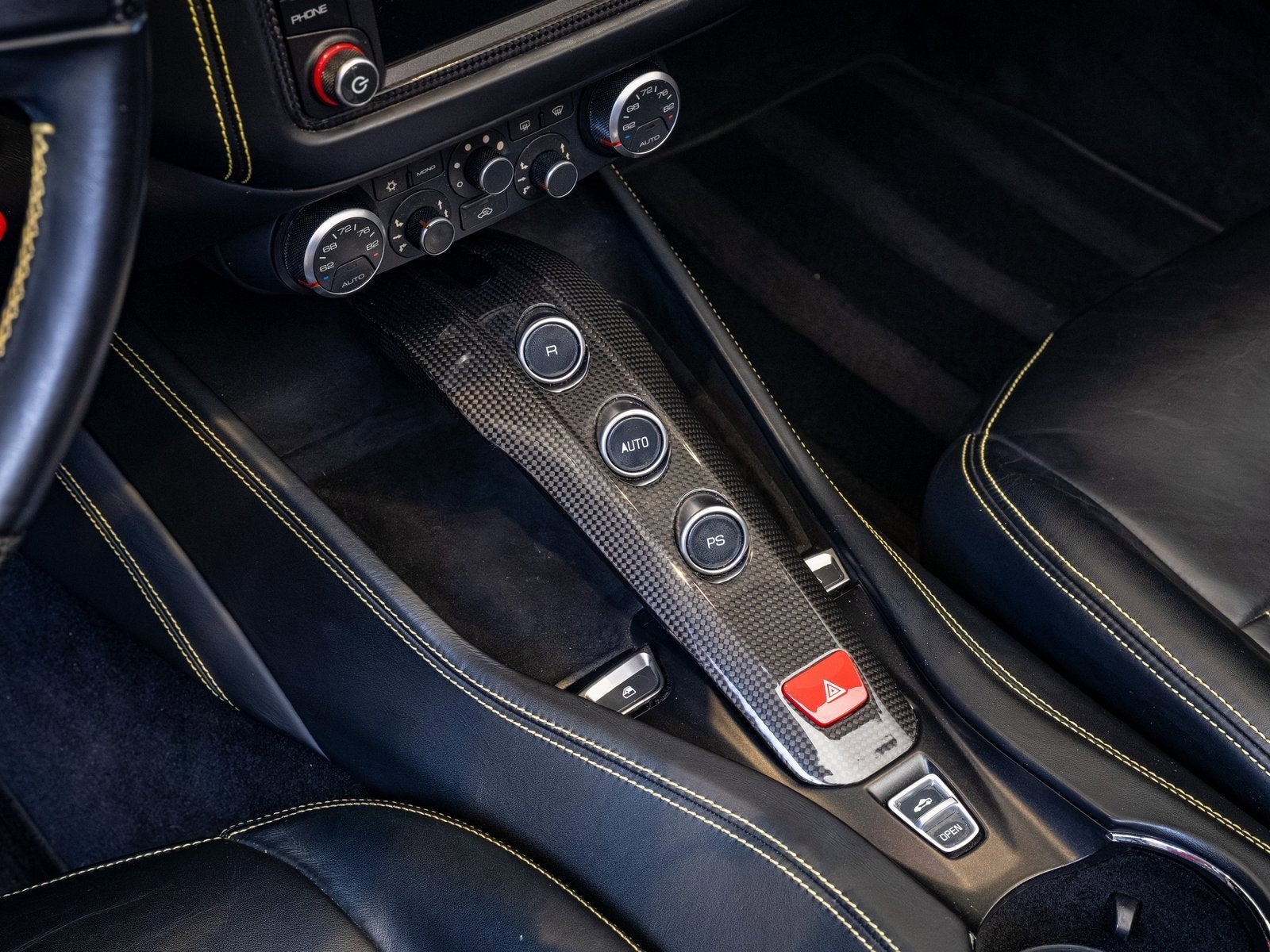 2015 Ferrari California T