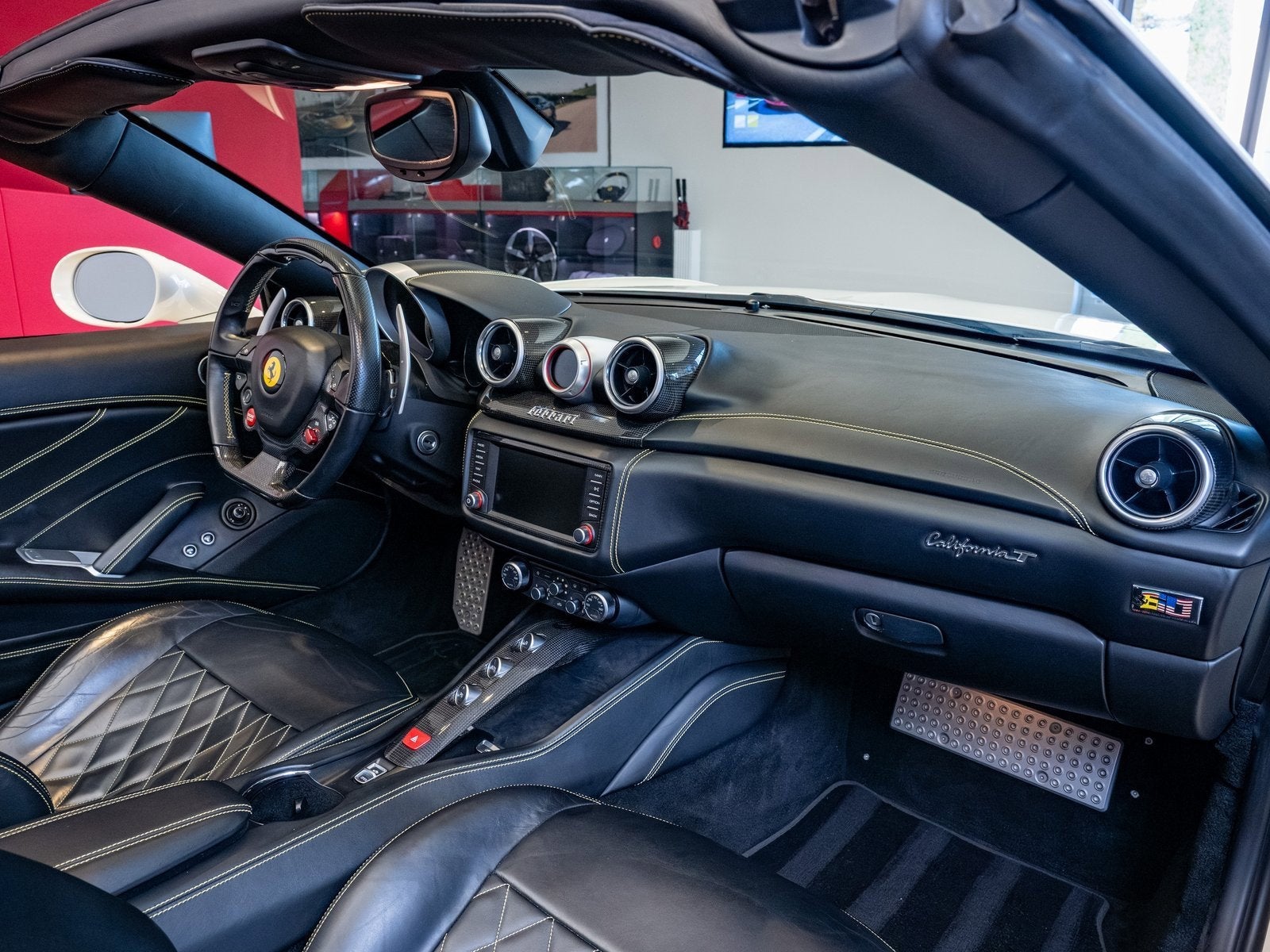 2015 Ferrari California T