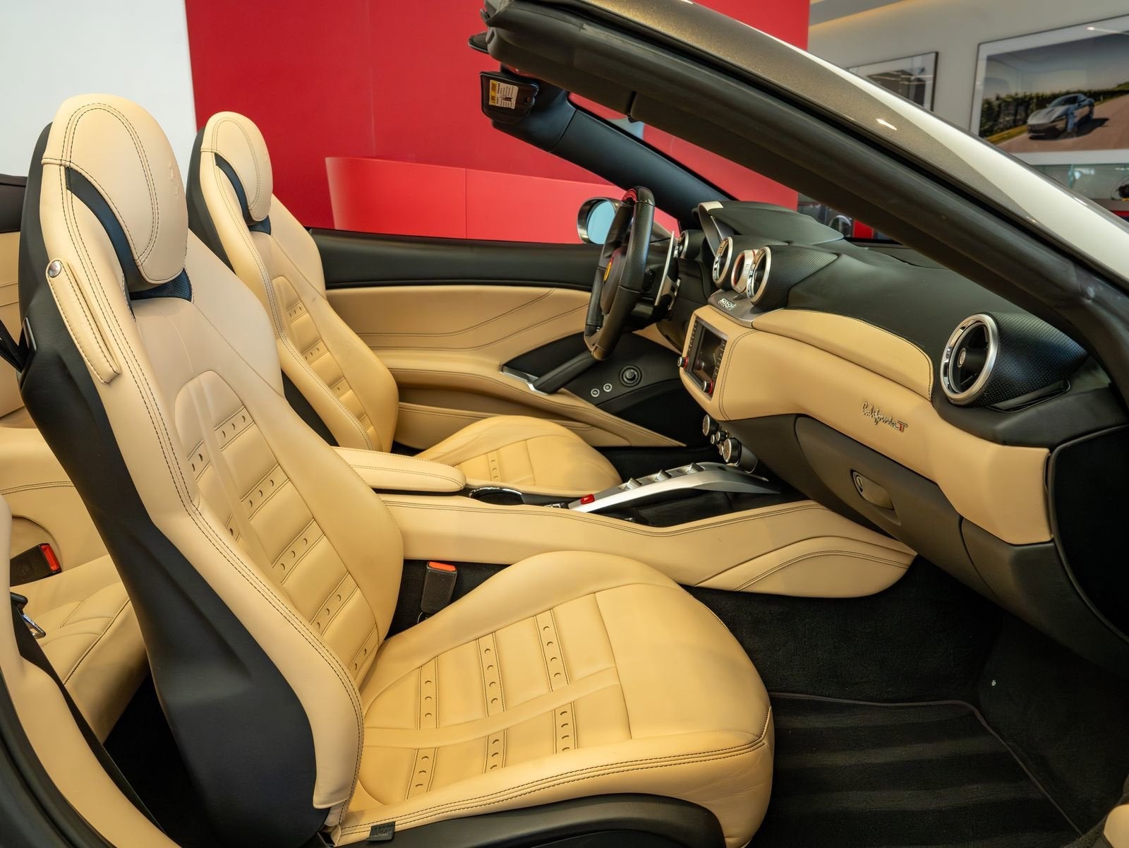 2017 Ferrari California T T