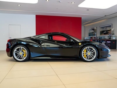 2016 Ferrari 488 GTB Base