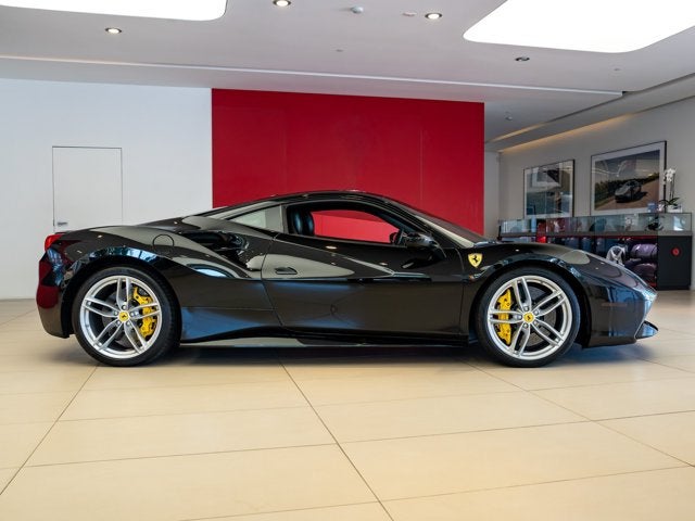 2016 Ferrari 488 GTB Base