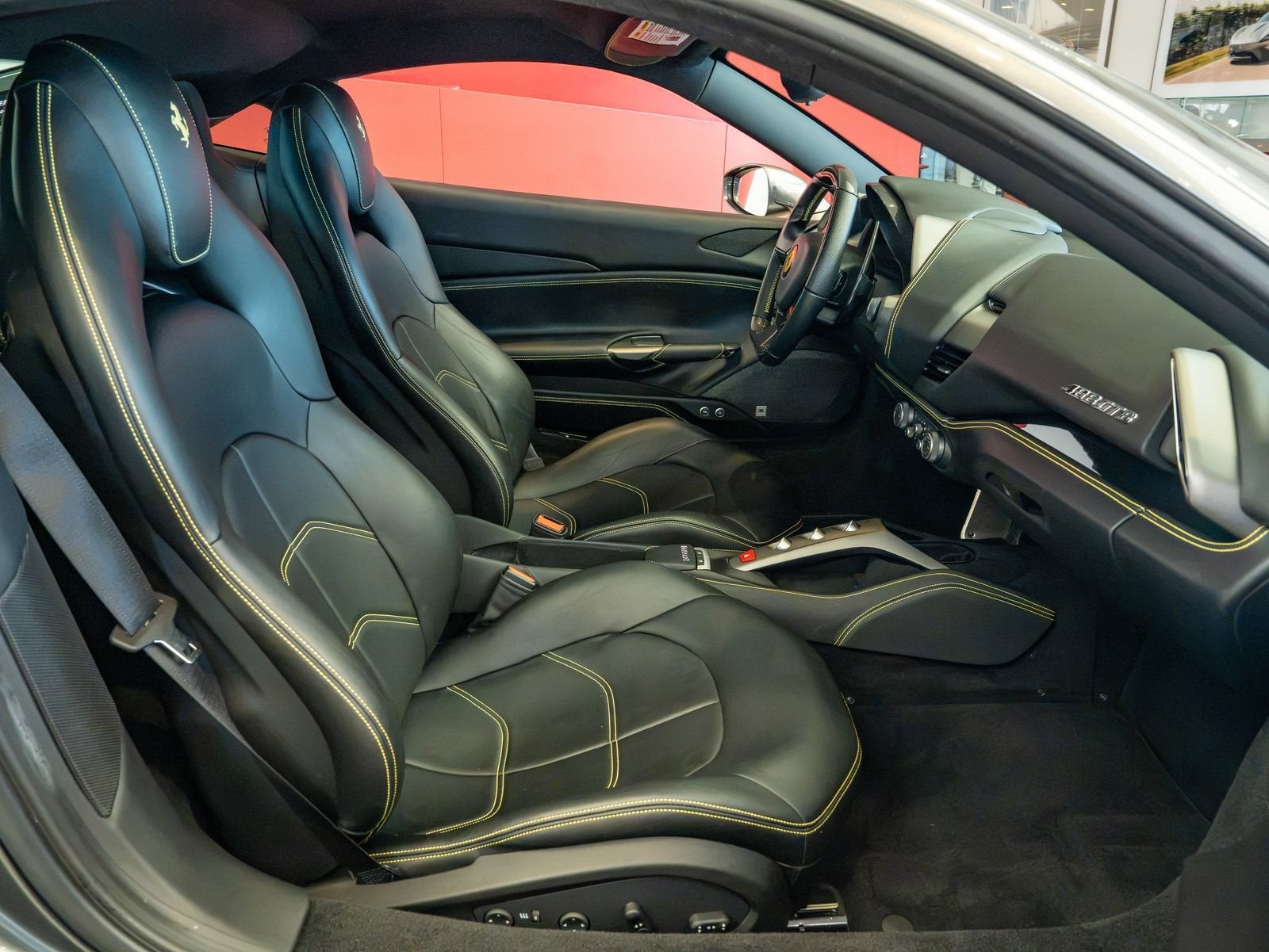 2017 Ferrari 488 GTB Base