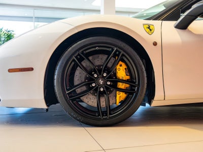 2016 Ferrari 488 GTB Base
